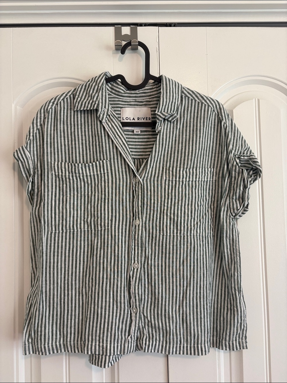 Lola River Green & White Striped Short-Sleeve Button-Up Shirt